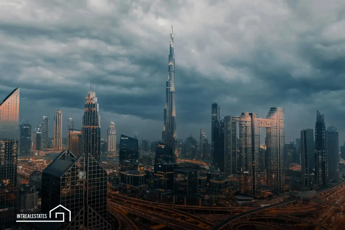Is Dubai Better or Canada?